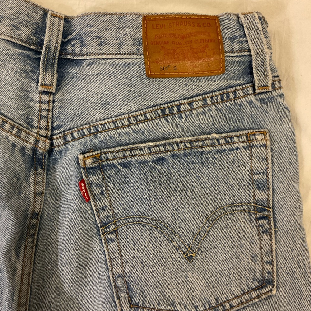 Vintage Levi's 501 cutoffs - Size 26